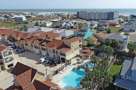 1813 S 11th Street 302 Port Aransas TX 78373