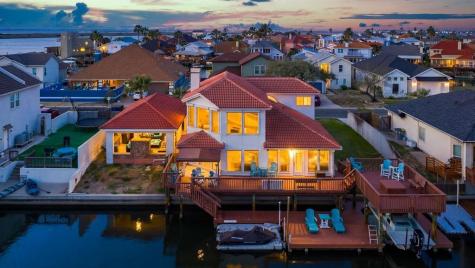 13537 Port Royal Court Corpus Christi TX 78418