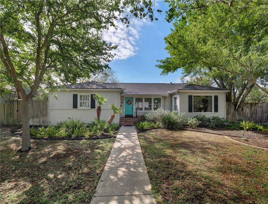 333 S Morningside Street Corpus Christi TX 78404