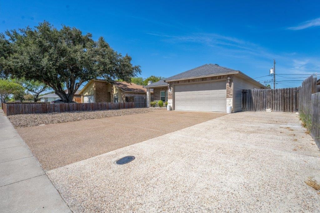 844 Purdue Corpus Christi TX 78418