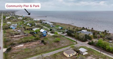 323 Copano Bayside TX 78340