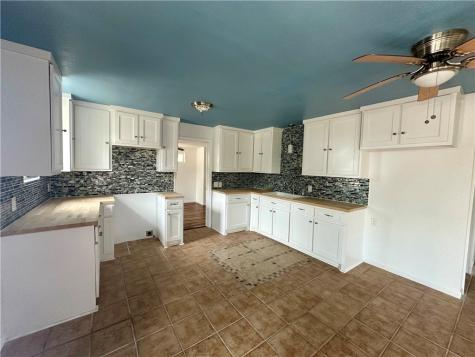323 Copano Bayside TX 78340