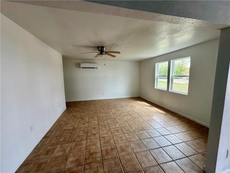 323 Copano Bayside TX 78340