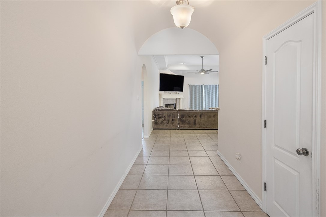 3110 La Rochelle Way Corpus Christi TX 78414