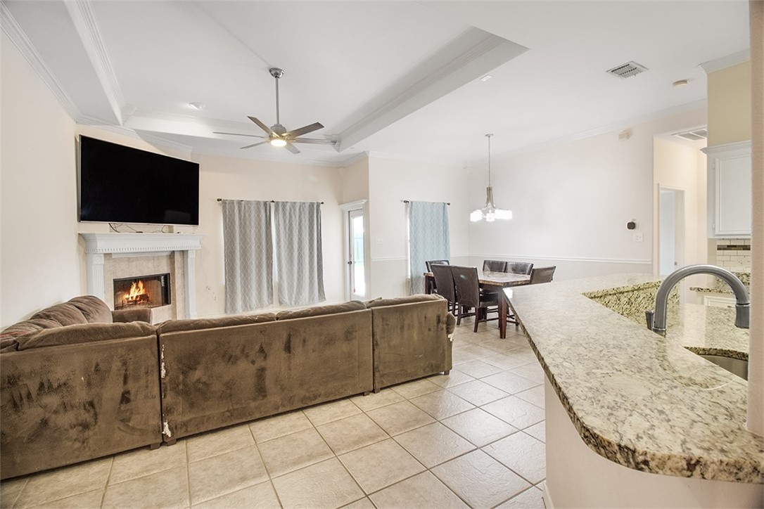 3110 La Rochelle Way Corpus Christi TX 78414