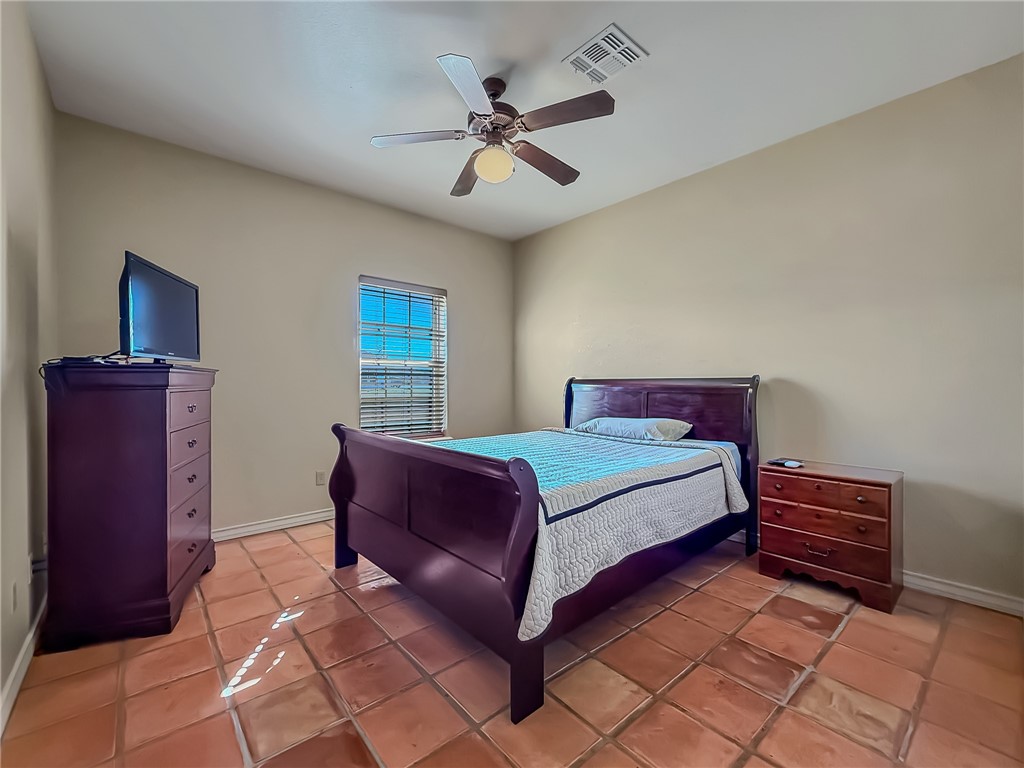 2204 Angel Court Corpus Christi TX 78415