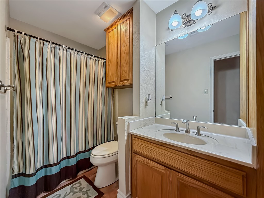2204 Angel Court Corpus Christi TX 78415