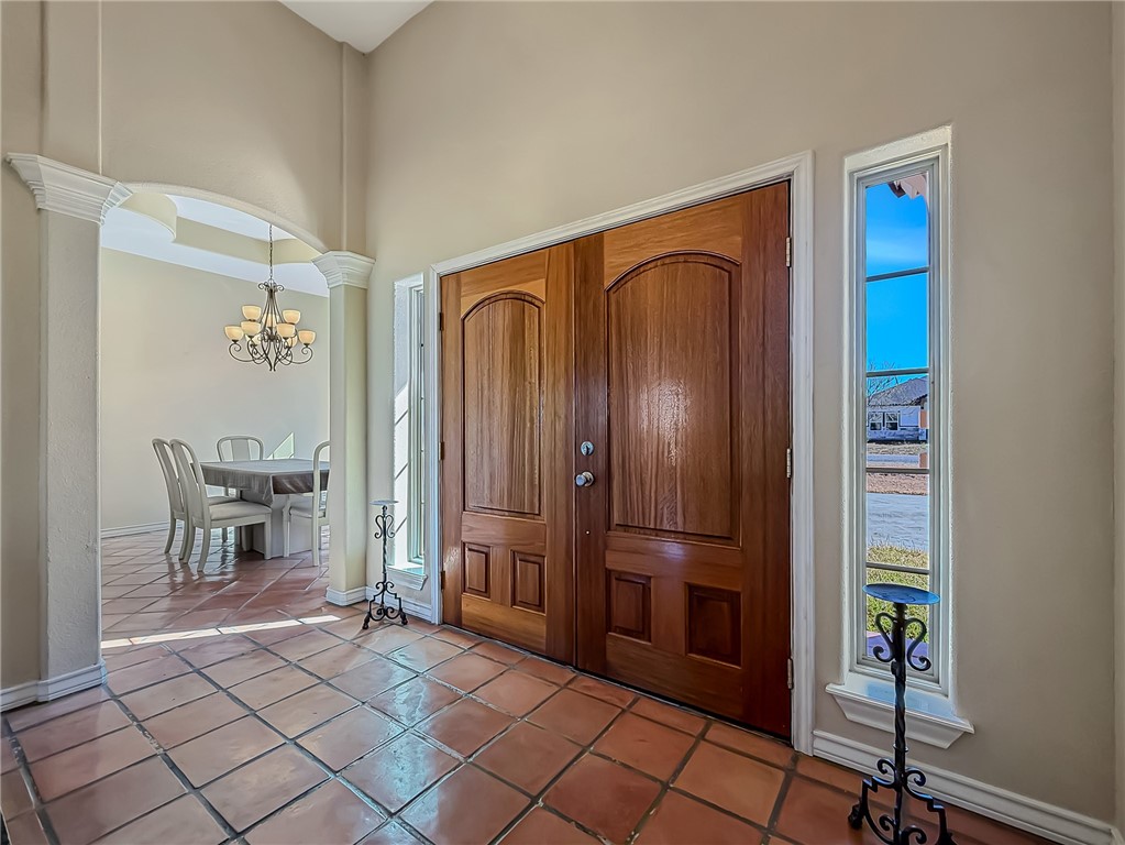 2204 Angel Court Corpus Christi TX 78415