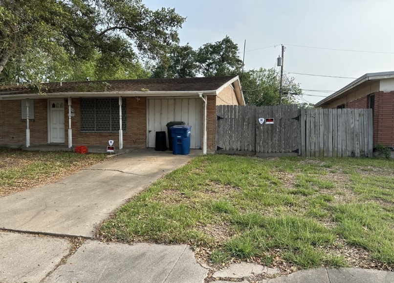 813 Adel Drive Corpus Christi TX 78412