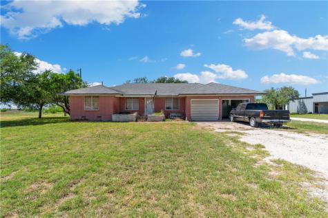 1527 N Fm 738 Orange Grove TX 78372