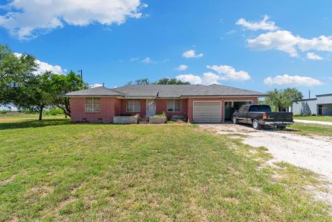 1527 N Fm 738 Orange Grove TX 78372