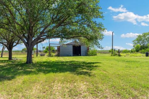 1527 N Fm 738 Orange Grove TX 78372