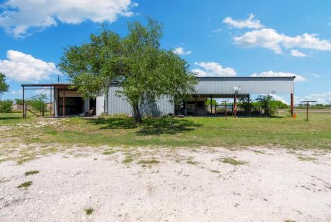 1527 N Fm 738 Orange Grove TX 78372