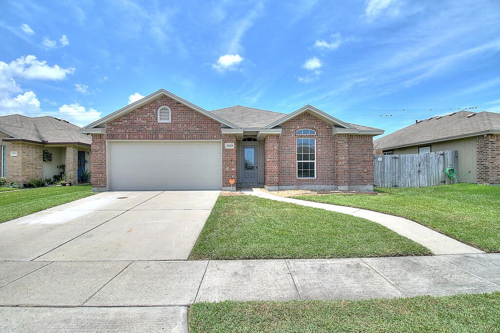 3829 Las Bahias Drive Corpus Christi TX 78414