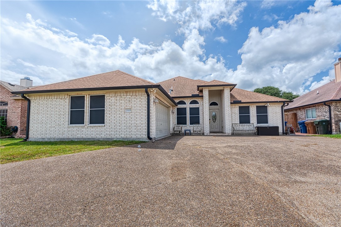 2525 Twine Drive Corpus Christi TX 78414