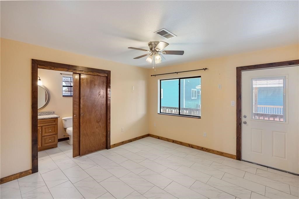 720 S Magnolia Street Rockport TX 78382