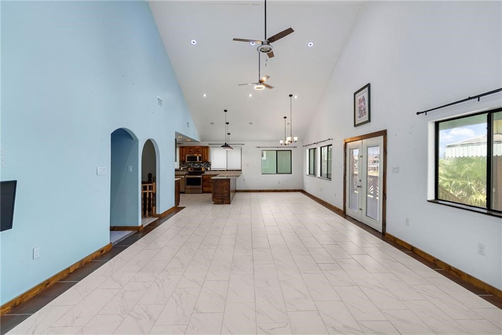 720 S Magnolia Street Rockport TX 78382