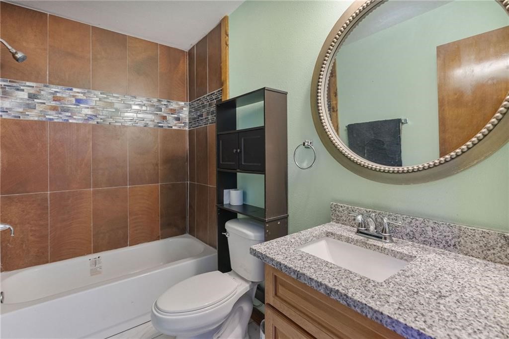 720 S Magnolia Street Rockport TX 78382