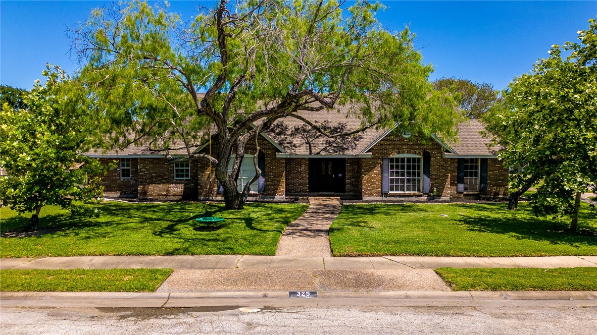 325 Cape Aron Drive Corpus Christi TX 78412