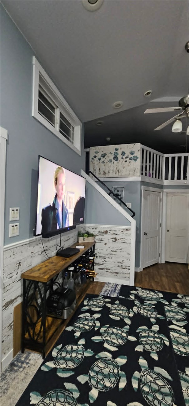 1917 Monkey Rockport TX 78382