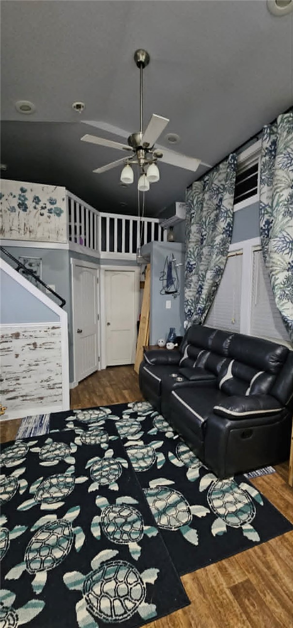 1917 Monkey Rockport TX 78382