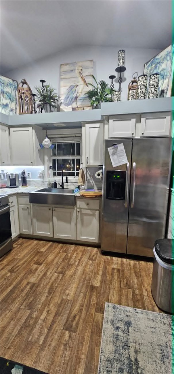 1917 Monkey Rockport TX 78382