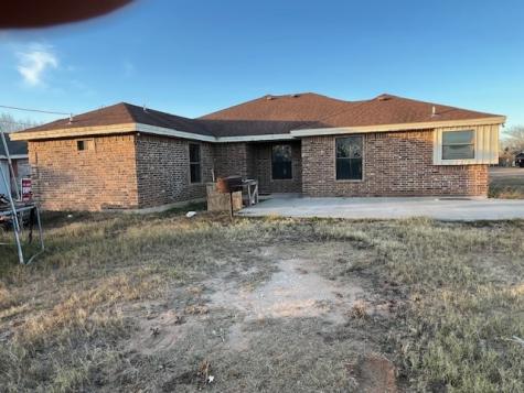 211 E Joseph Street Hebbronville TX 78361