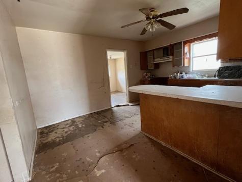 310 W Tilley Street Hebbronville TX 78361
