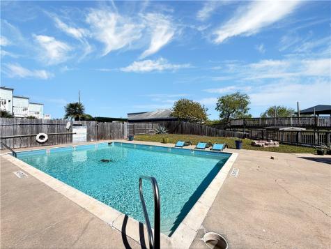 4141 Whiteley Drive 204 Corpus Christi TX 78418