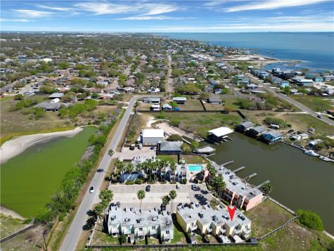 4141 Whiteley Drive 204 Corpus Christi TX 78418