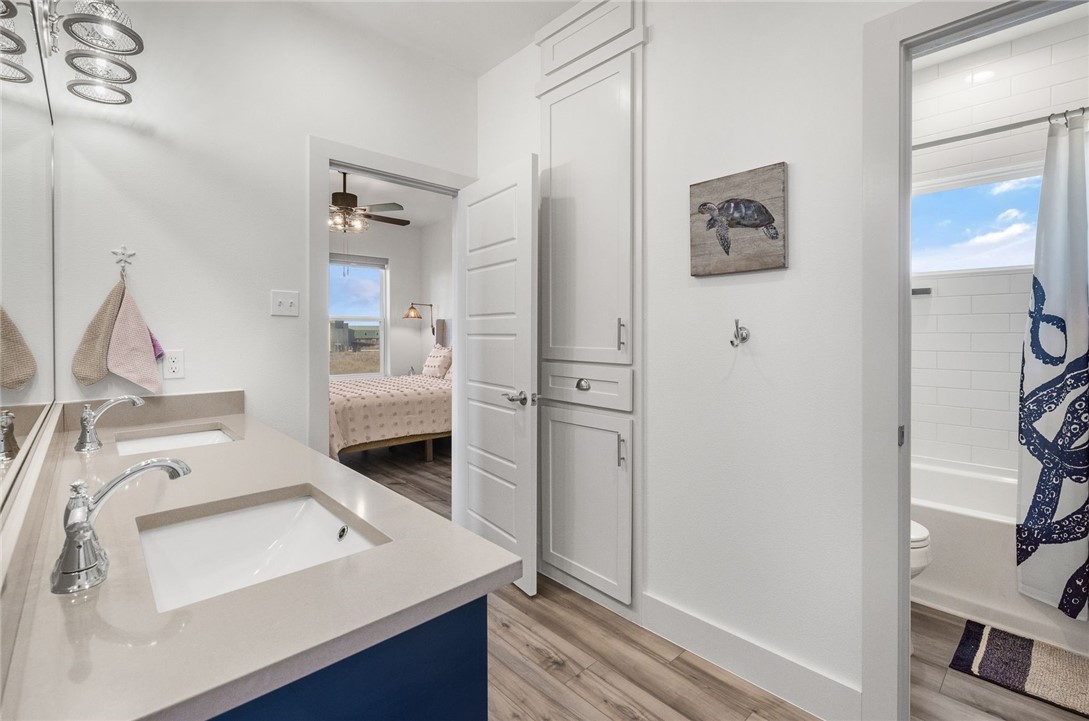 117 Beach View Drive Port Aransas TX 78373