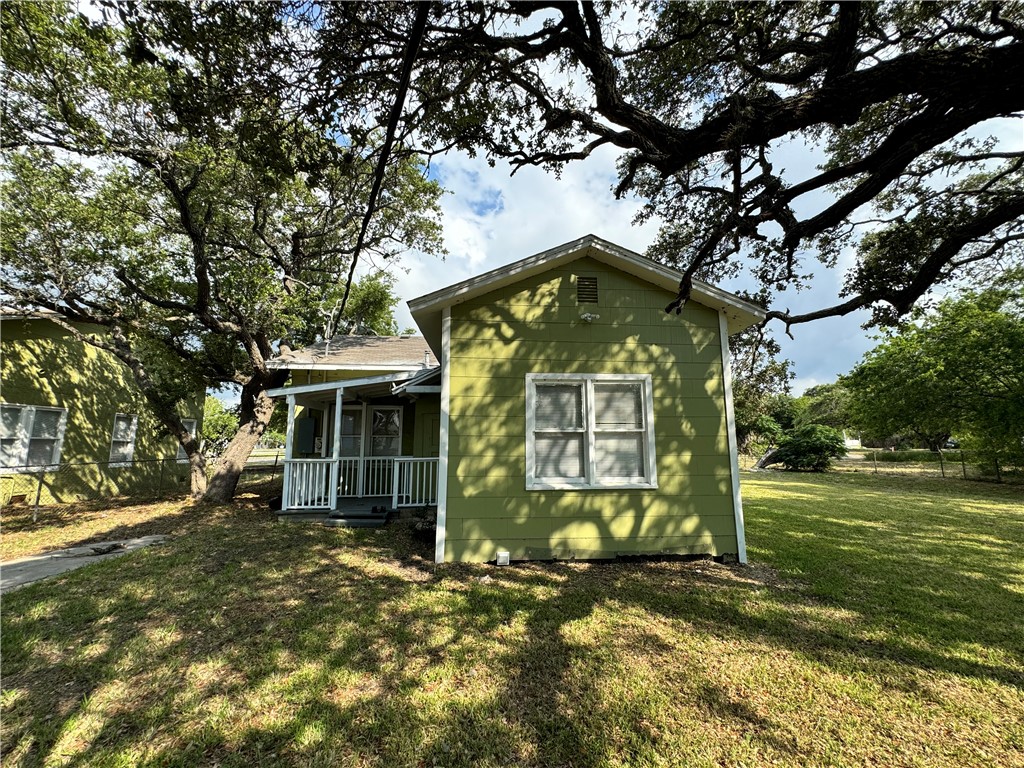 251 S Rife Street Aransas Pass TX 78336