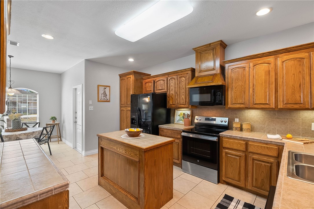 2517 Scabbard Drive Corpus Christi TX 78414
