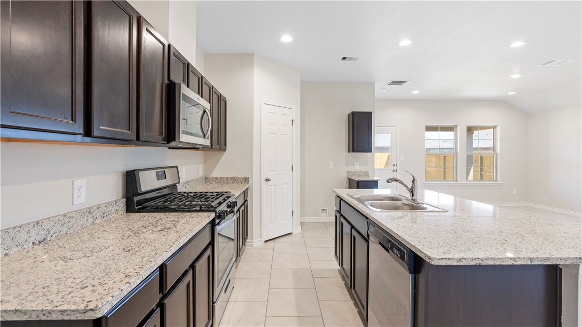 2653 Eltonne Garden Drive Corpus Christi TX 78415