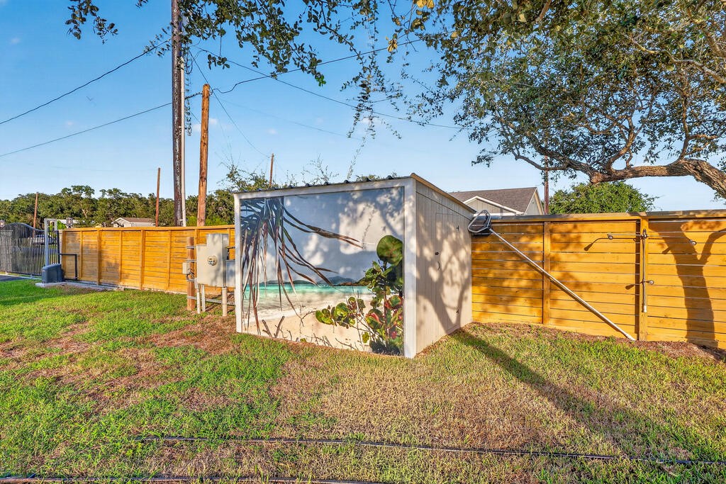 1731 Sammy Henderson Street Rockport TX 78382