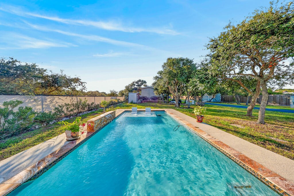 1731 Sammy Henderson Street Rockport TX 78382