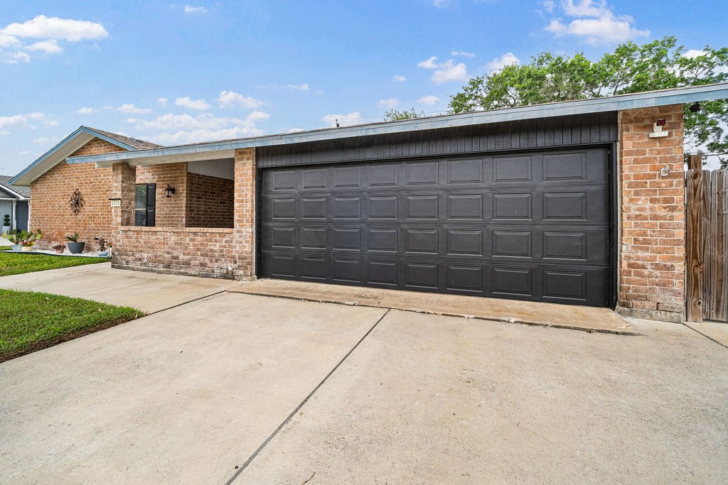 4326 Boros Drive Corpus Christi TX 78413
