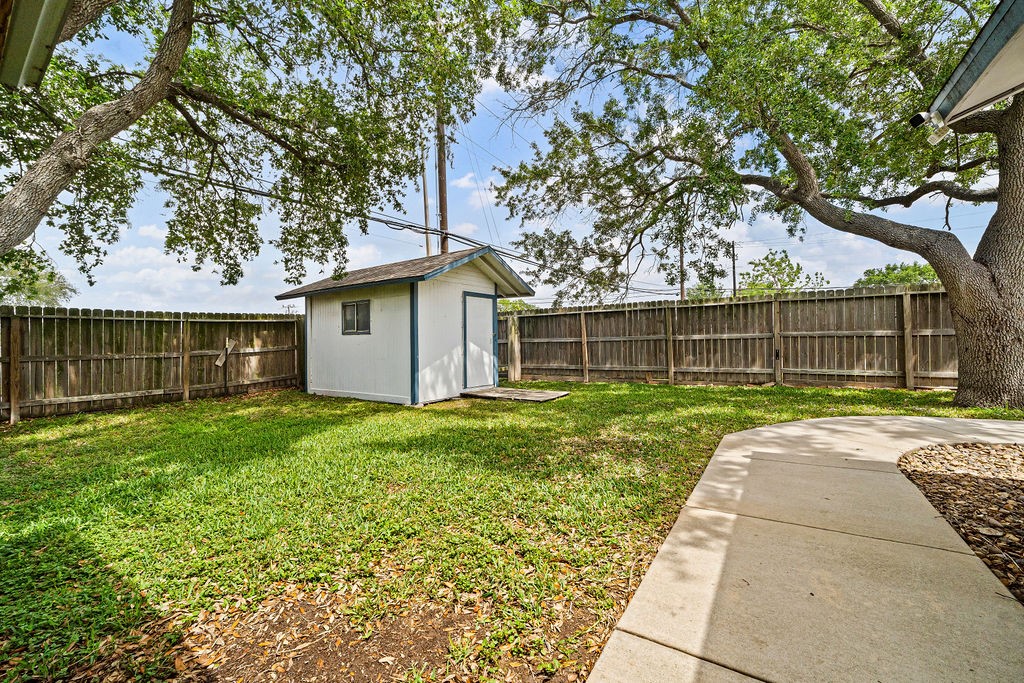 4326 Boros Drive Corpus Christi TX 78413