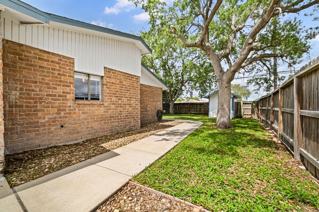 4326 Boros Drive Corpus Christi TX 78413