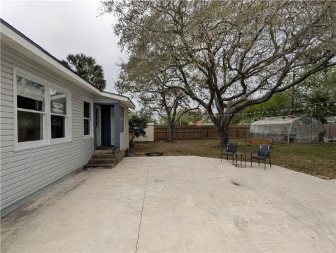 468 Glenmore Street Corpus Christi TX 78412