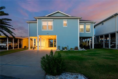 119 Ball Street Rockport TX 78382
