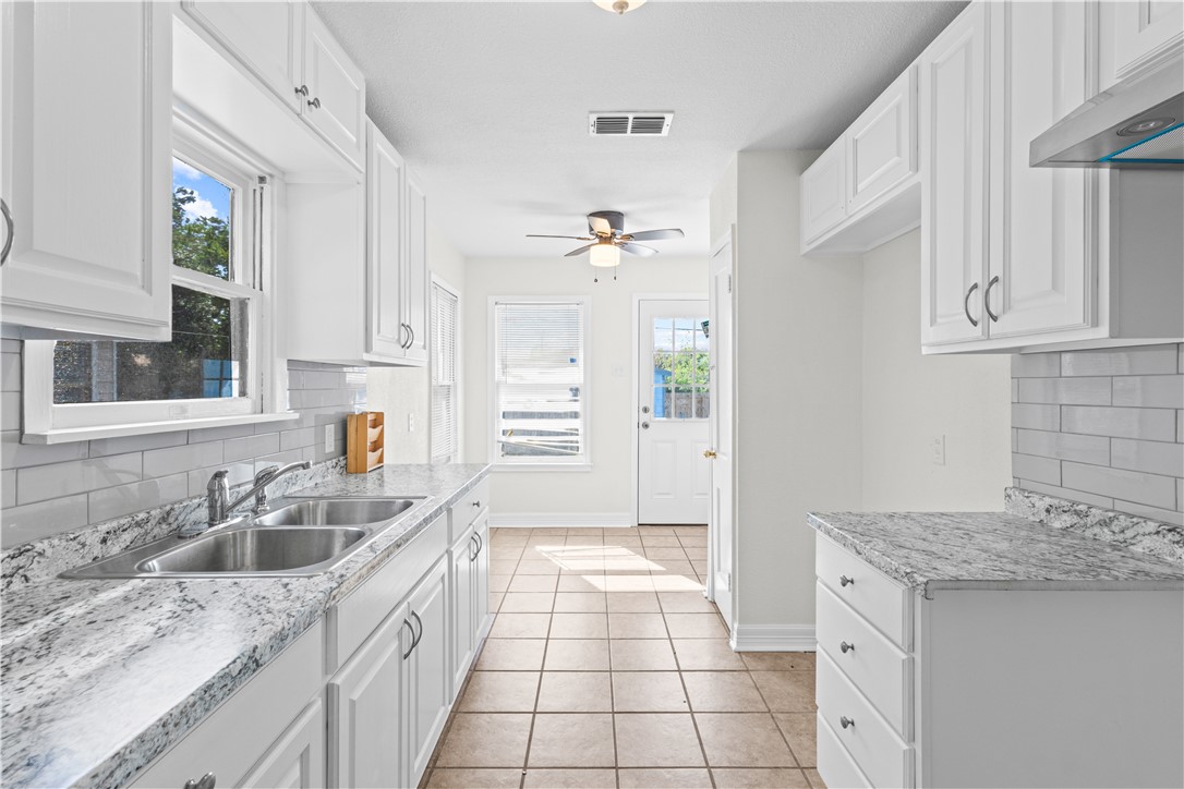 1538 Brentwood Drive Corpus Christi TX 78415