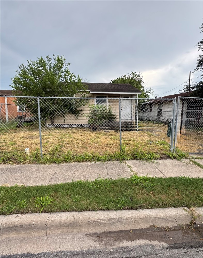 2925 Greenwood Drive Corpus Christi TX 78405