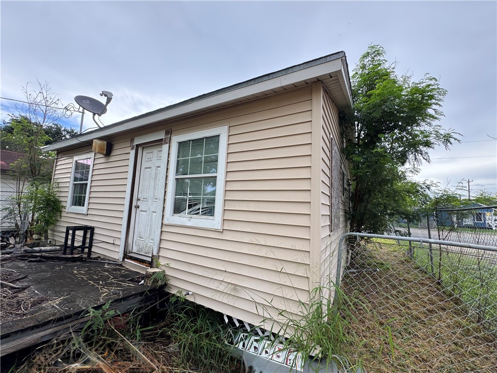 2925 Greenwood Drive Corpus Christi TX 78405