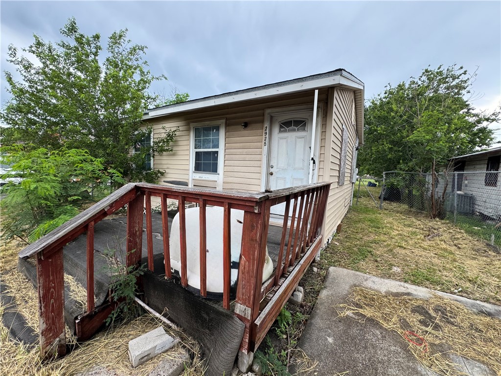 2925 Greenwood Drive Corpus Christi TX 78405