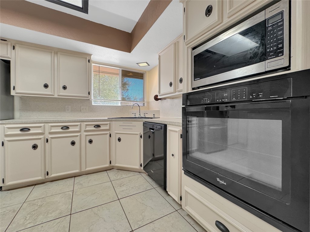 845 Egyptian Drive Corpus Christi TX 78412