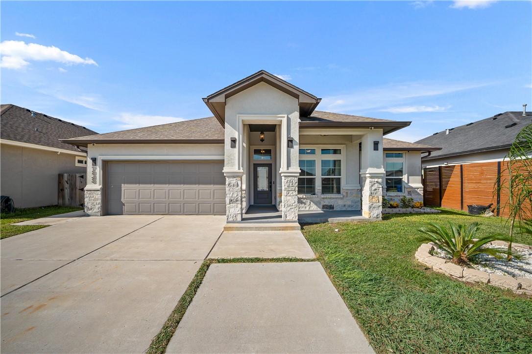 7233 Latitude Street Corpus Christi TX 78414