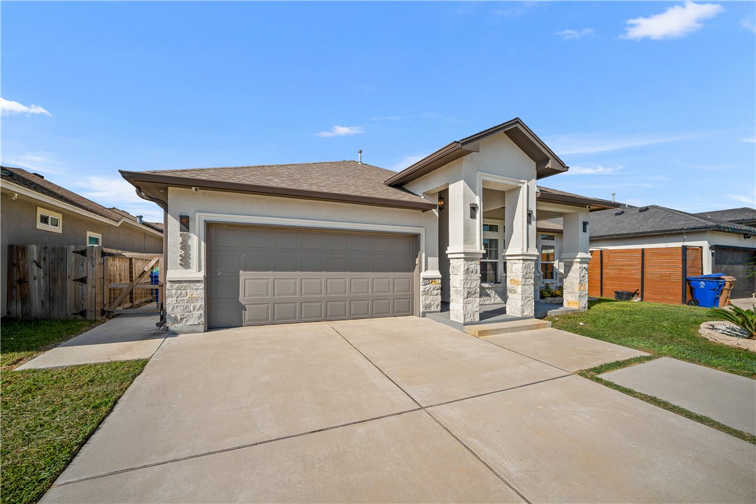 7233 Latitude Street Corpus Christi TX 78414