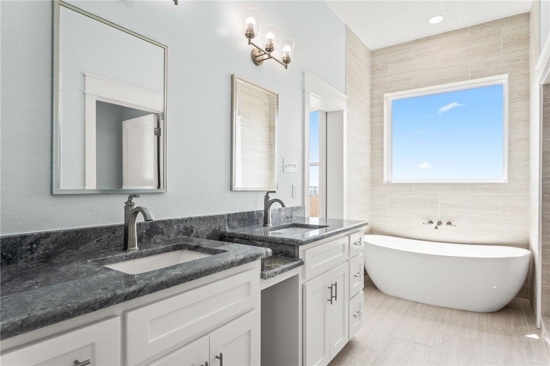 4101 Summit Corpus Christi TX 78418