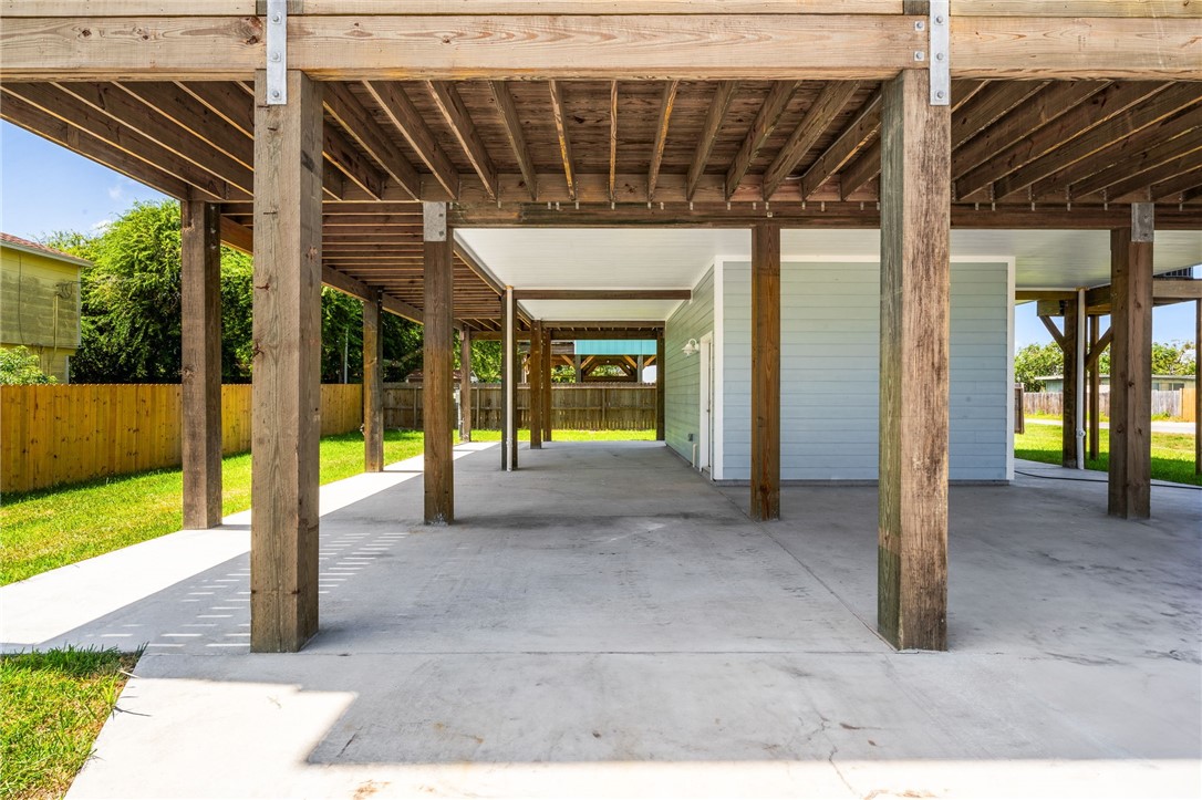 4101 Summit Corpus Christi TX 78418